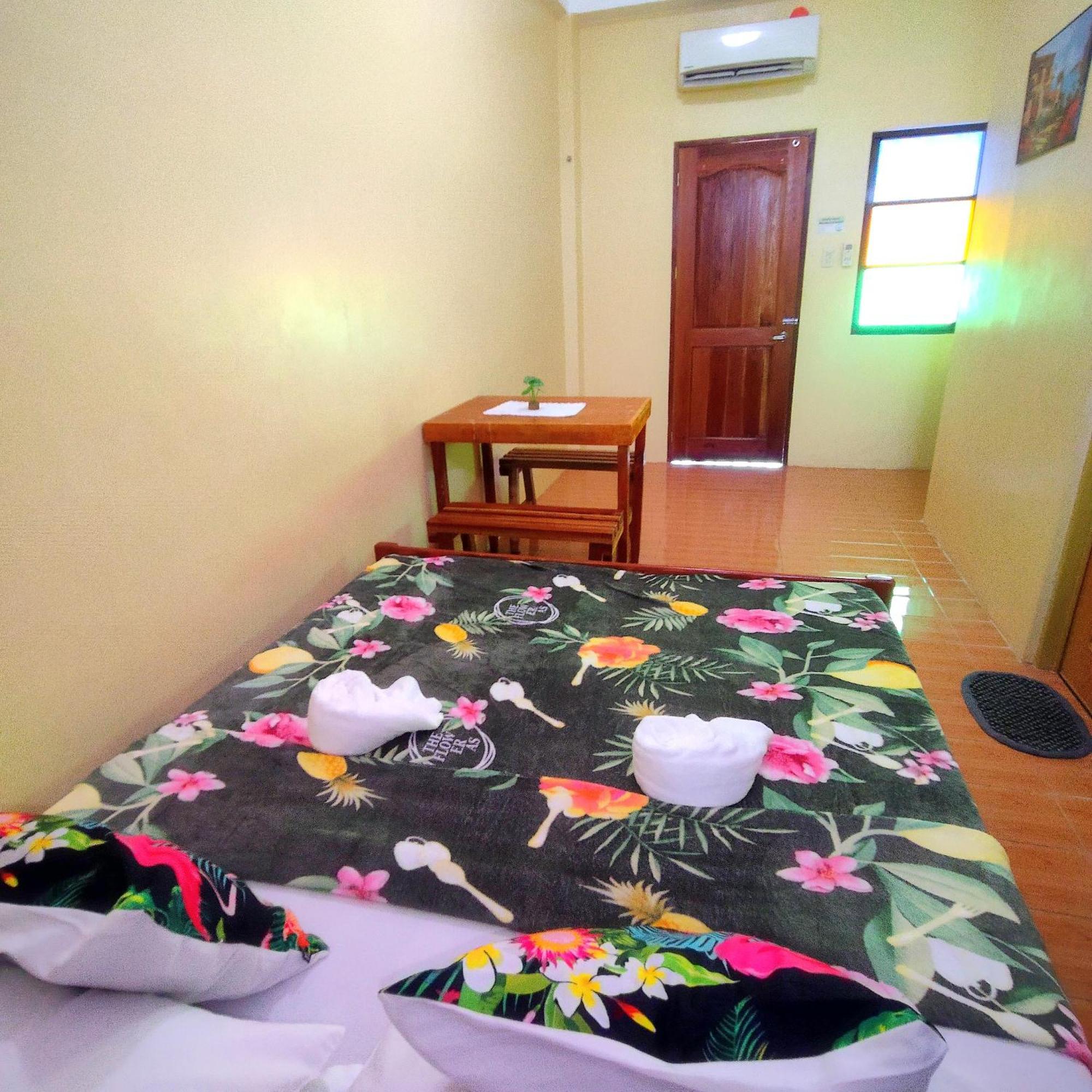 Pamujo Hostel Baclayon Zimmer foto